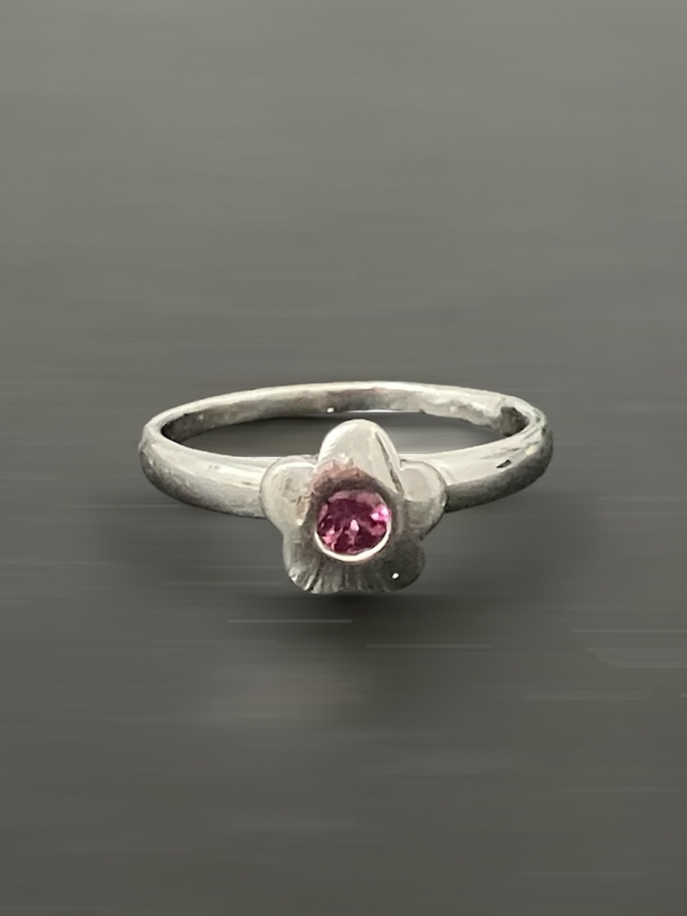 925 Sterling Silver Floral Ring with Pink Stone